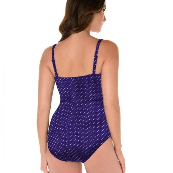 EUC Miraclesuit Women's Slimming  Averi One Piece Swimsuit Eggplant Size 16 - Picture 3 of 12